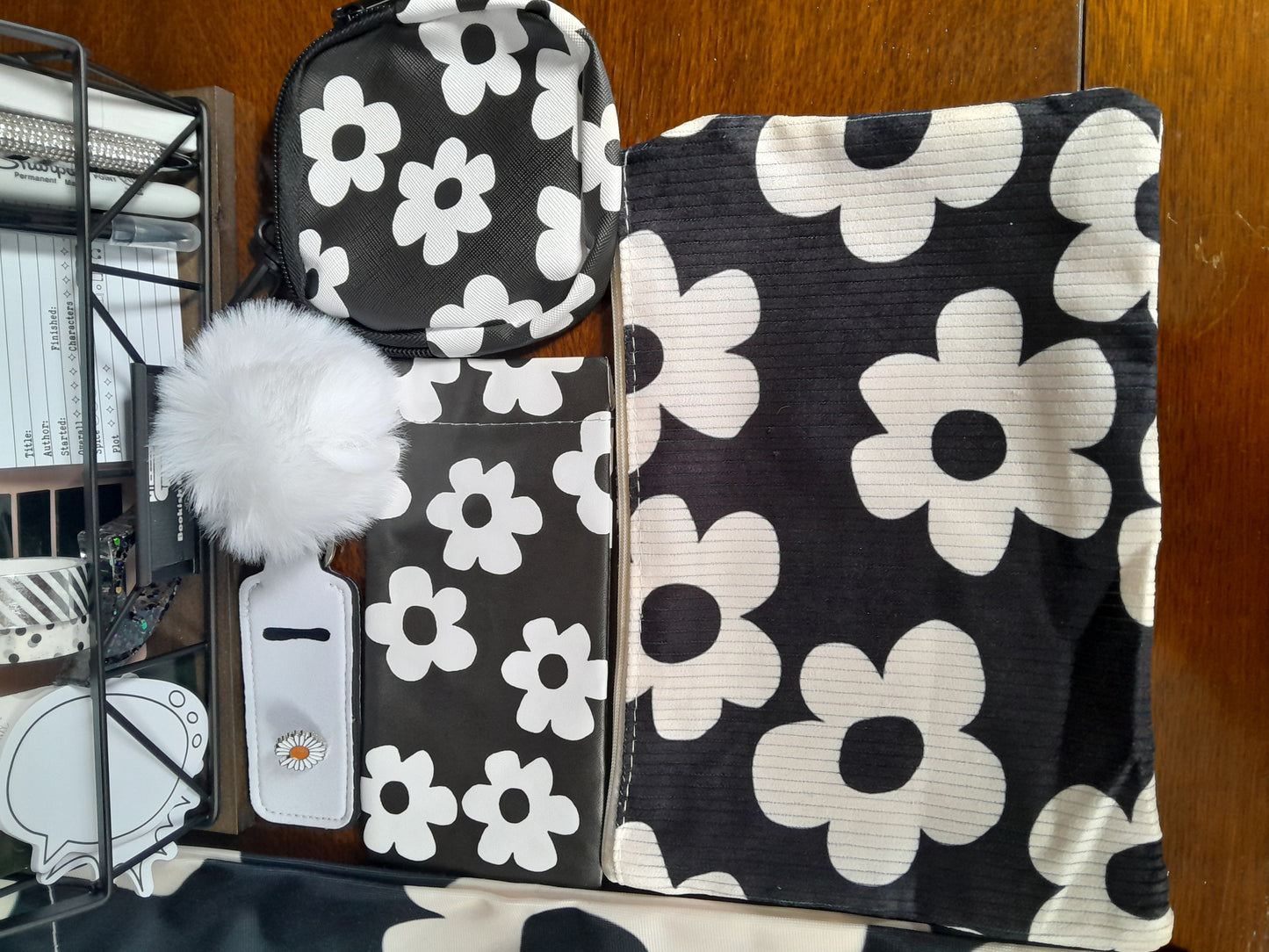 Monochrome flowers